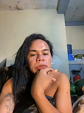 Snapshot of sweetyula chatting on May 2026 01:48:01 PM sweetyula online show from May 2026 01:48:01 PM