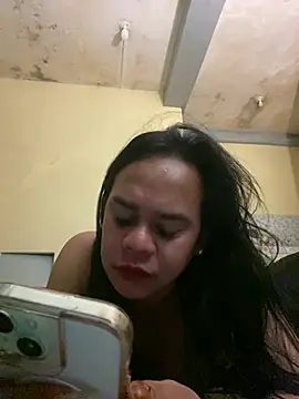 Snapshot of sweetyula chatting on June 2026 10:42:01 PM sweetyula online show from June 2026 10:42:01 PM