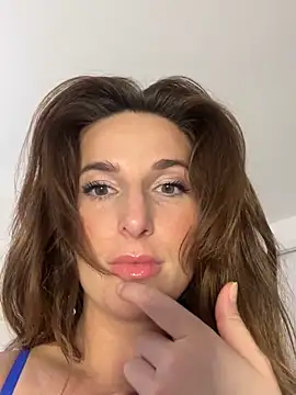 Snapshot of Thescorpionfr chatting on January 2025 12:10:01 AM Thescorpionfr online show from January 2025 12:10:01 AM