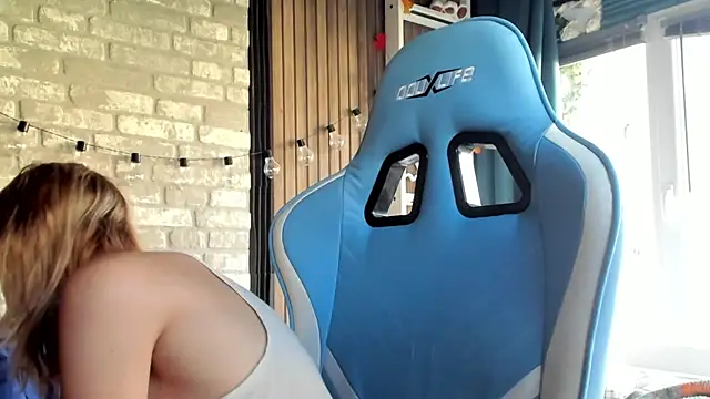 karo123421 online show from December 2025 09:48:01 AM