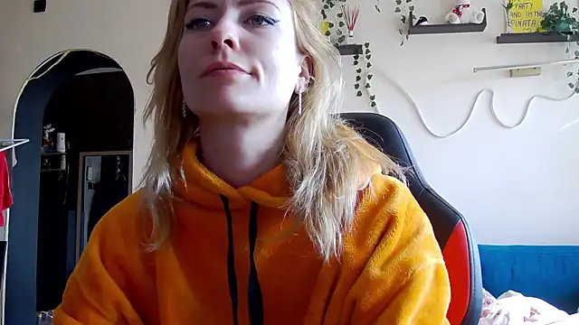 karo123421 online show from February 2026 09:19:02 AM