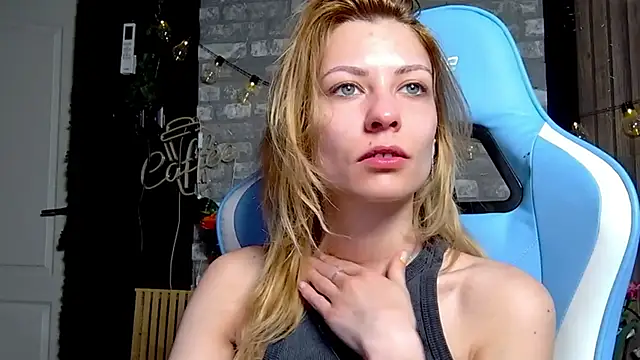 karo123421 online show from March 2026 10:38:01 PM