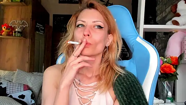 karo123421 online show from March 2026 04:45:02 AM