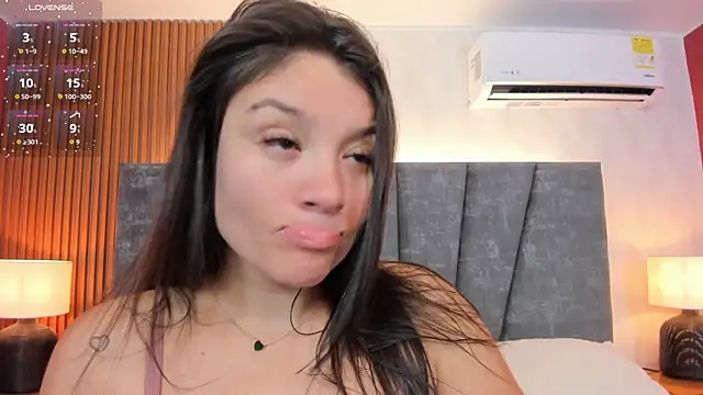 Snapshot of Falak_sweett_ chatting on February 2026 12:09:02 PM Falak sweett online show from February 2026 12:09:02 PM