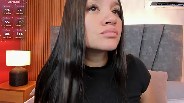 Snapshot of Falak_sweett_ chatting on May 2026 12:11:01 PM Falak sweett online show from May 2026 12:11:01 PM