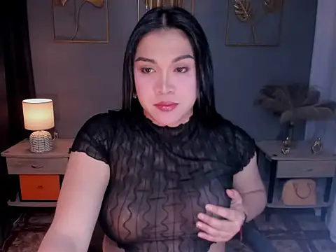 Snapshot of MaxeneCullens chatting on September 2025 04:38:02 AM MaxeneCullens online show from September 2025 04:38:02 AM
