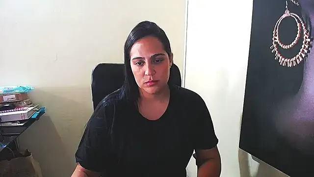 kendall 52 online show from January 2025 07:20:02 PM