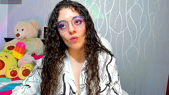 Snapshot of AshleyKim_ chatting on December 2024 08:58:02 PM AshleyKim  online show from December 2024 08:58:02 PM