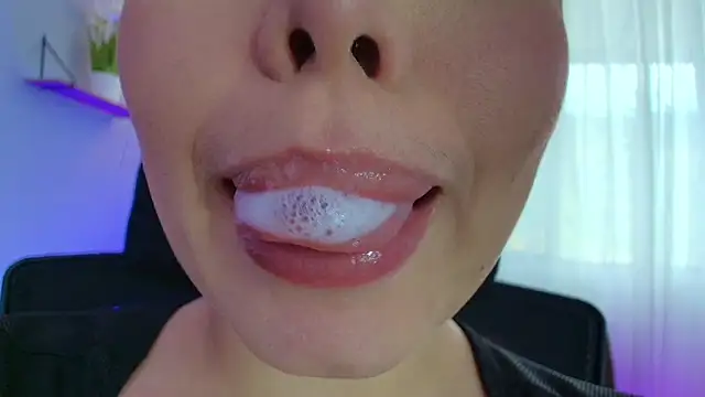 lisbet21x online show from January 2025 06:32:02 PM