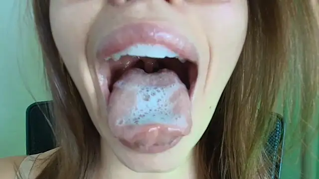 lisbet21x online show from March 2026 07:42:02 PM