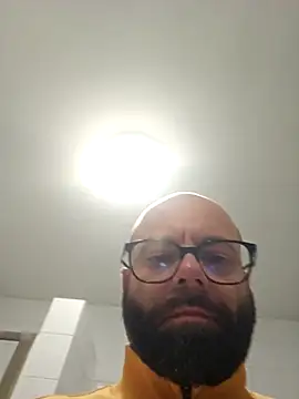 Dolceporco19 online show from October 2025 04:26:01 PM