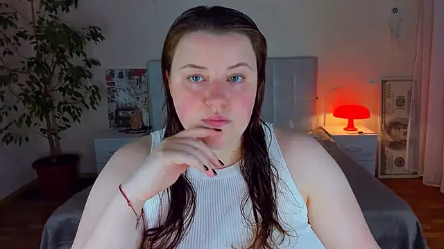 PolinaSalvatore online show from July 2026 05:30:02 PM