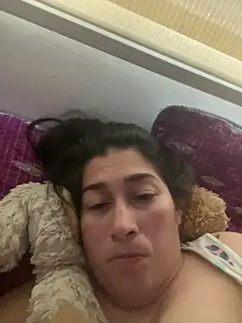 andreaisis2 online show from February 2025 06:43:02 PM