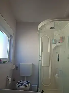 U prolazu online show from April 2026 08:00:02 AM