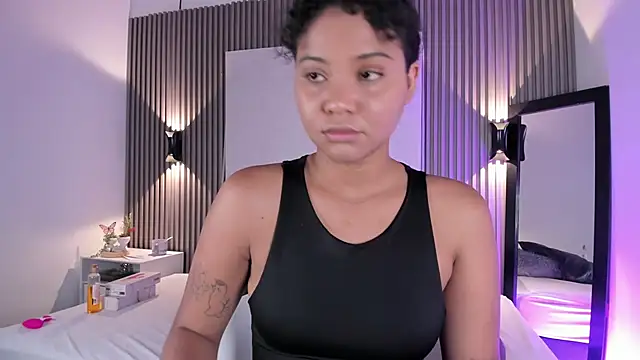 Zafiiraa online show from February 2026 11:44:02 AM