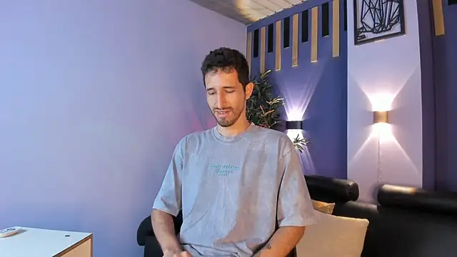 sam bisex online show from April 2026 02:55:01 AM