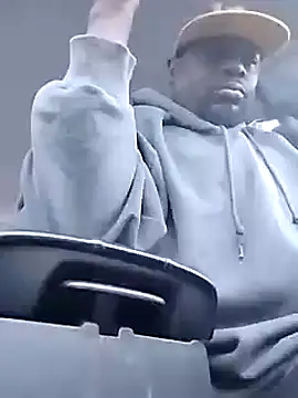 Daddy hook online show from December 2024 03:10:02 PM