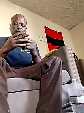 Daddy hook online show from March 2025 12:17:01 AM