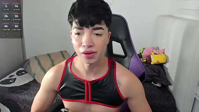 santy7v7 online show from December 2024 12:58:01 PM