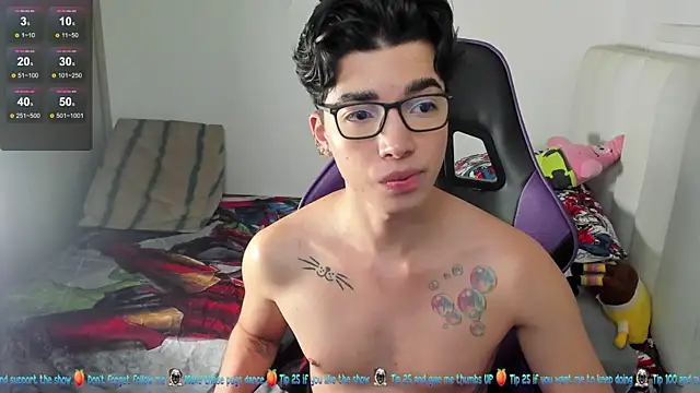 santy7v7 online show from March 2025 01:06:02 PM