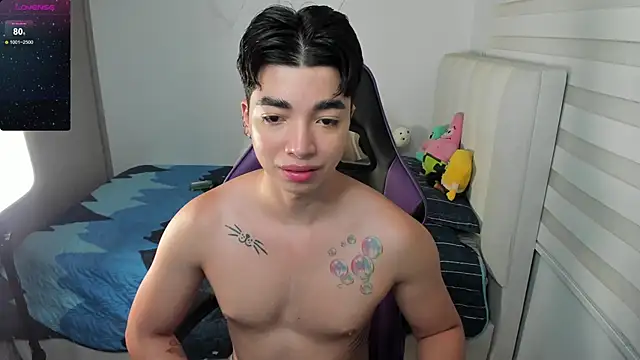 santy7v7 online show from October 2025 01:18:01 PM