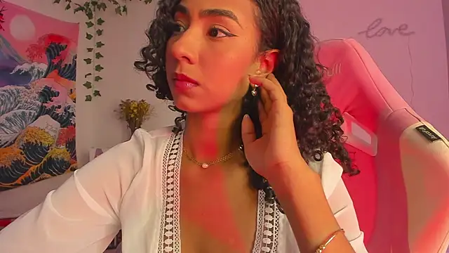 khaliope online show from December 2024 03:21:02 AM