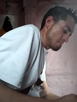 Wero4200 online show from October 2025 01:24:02 AM