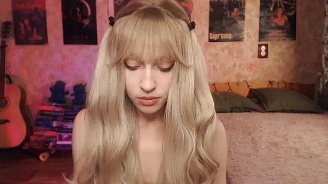 Friendly Ellie online show from March 2025 12:10:01 AM