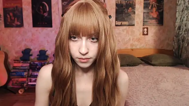 Friendly Ellie online show from October 2025 11:15:01 PM