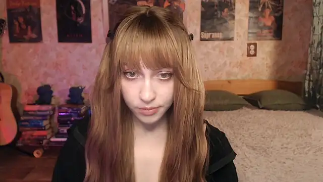 Friendly Ellie online show from March 2026 11:20:01 PM