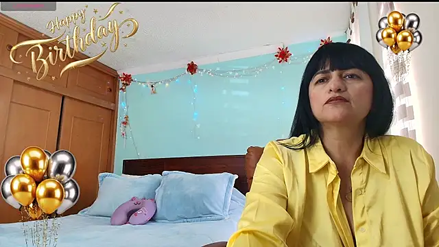ISABEEL SOFIA01 online show from June 2026 07:19:02 PM