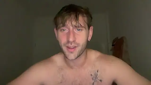 Snapshot of lukegunn chatting on July 2026 10:47:02 PM lukegunn online show from July 2026 10:47:02 PM