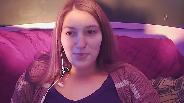 Snapshot of Angelk43 chatting on December 2025 07:36:01 AM Angelk43 online show from December 2025 07:36:01 AM