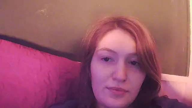 Snapshot of Angelk43 chatting on January 2026 07:21:01 AM Angelk43 online show from January 2026 07:21:01 AM