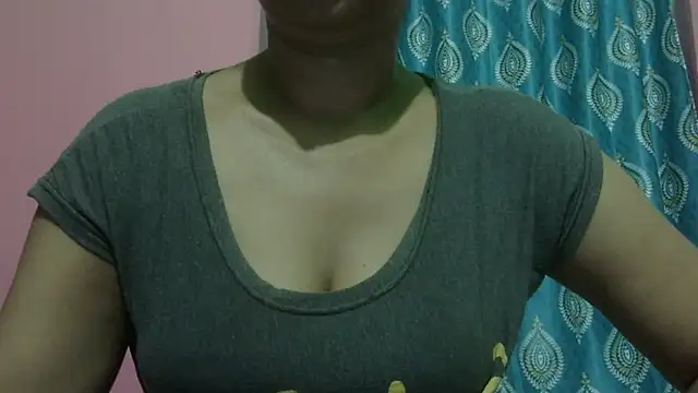 Snapshot of AVNI09- chatting on May 2026 11:39:02 AM AVNI09- online show from May 2026 11:39:02 AM