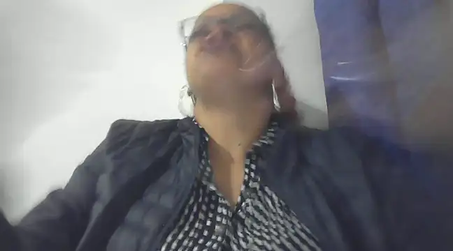 BayleyBanks online show from December 2024 03:18:02 AM