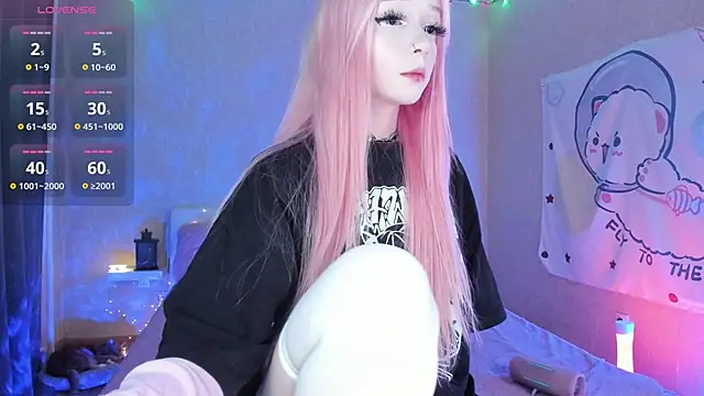 Snapshot of Misty_Shadow chatting on October 2025 09:26:02 PM Misty Shadow online show from October 2025 09:26:02 PM