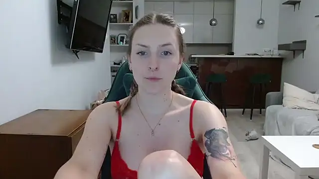 illusorycat online show from September 2025 09:15:01 PM