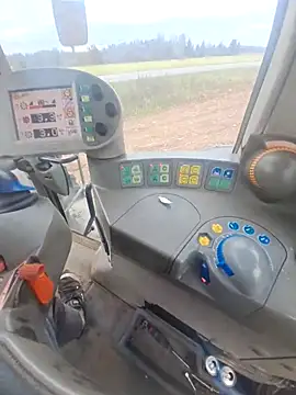 utoopia777 online show from October 2025 09:29:02 AM