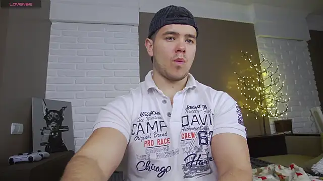 Arilas  online show from December 2024 07:33:02 AM