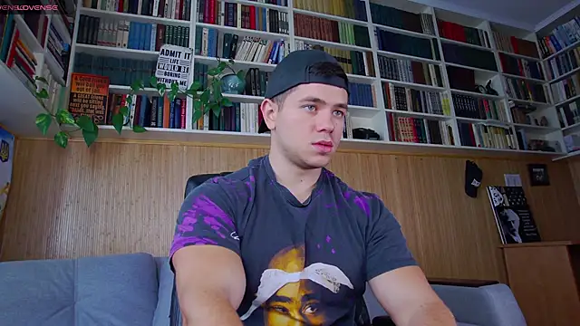 Arilas  online show from September 2025 06:29:02 AM