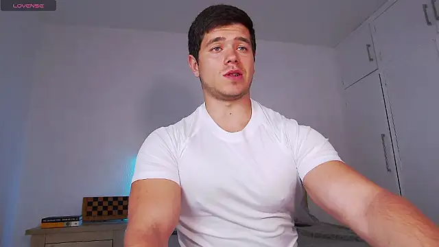 Arilas  online show from March 2026 07:46:02 AM