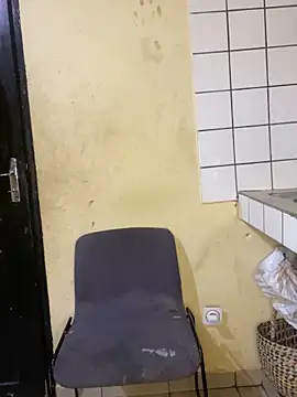 Snapshot of vannycov chatting on September 2025 10:15:01 PM vannycov online show from September 2025 10:15:01 PM