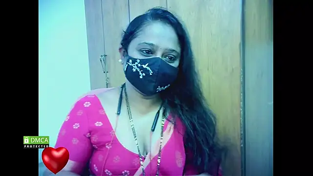 Snapshot of sexynayan23 chatting on January 2026 05:33:01 AM sexynayan23 online show from January 2026 05:33:01 AM