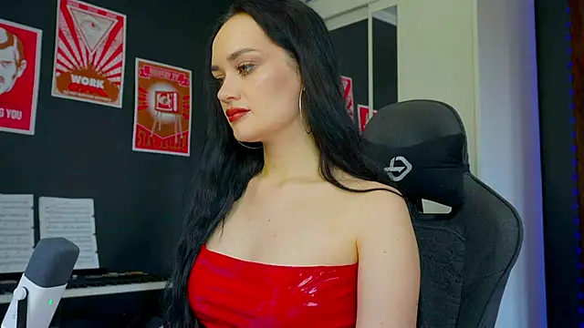 QueenAliss online show from September 2025 05:33:02 AM