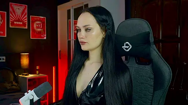 QueenAliss online show from February 2026 06:31:02 AM