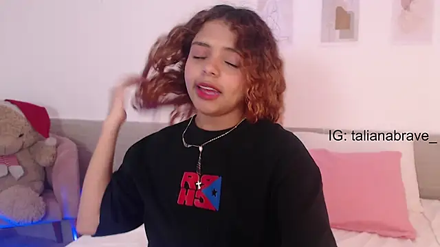 ValienteGirl  online show from March 2025 04:28:01 AM