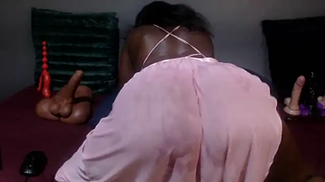 Snapshot of DarkNSpicy4U chatting on February 2026 01:09:01 AM DarkNSpicy4U online show from February 2026 01:09:01 AM