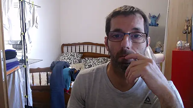 steph19x5 online show from October 2025 08:42:01 AM