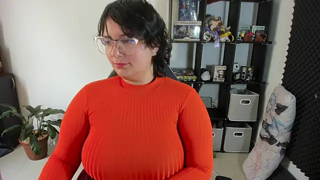 aika-dreams online show from February 2025 05:09:01 PM